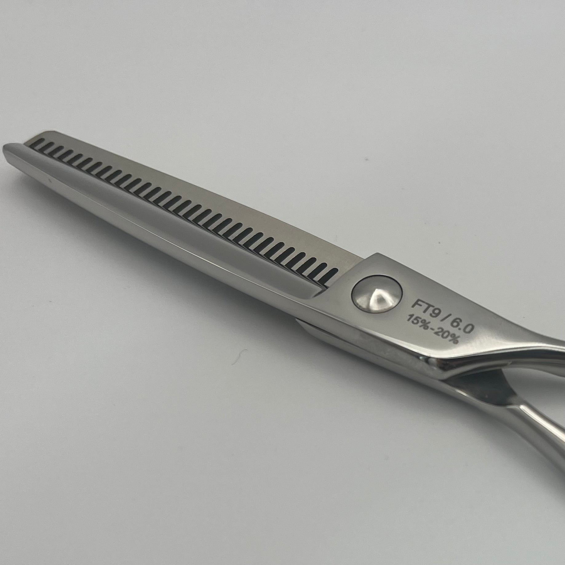 FT9 Thinning Scissors - 30 Teeth