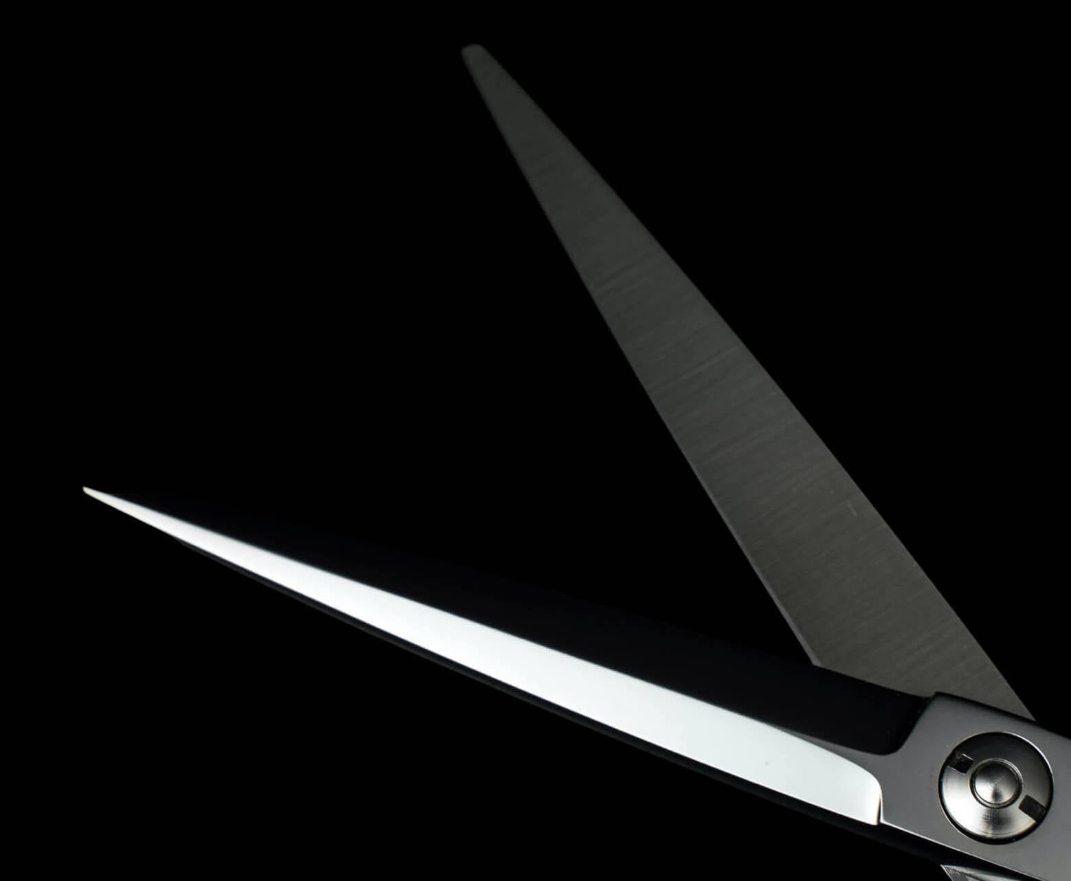 Why Choose Akito Scissors?