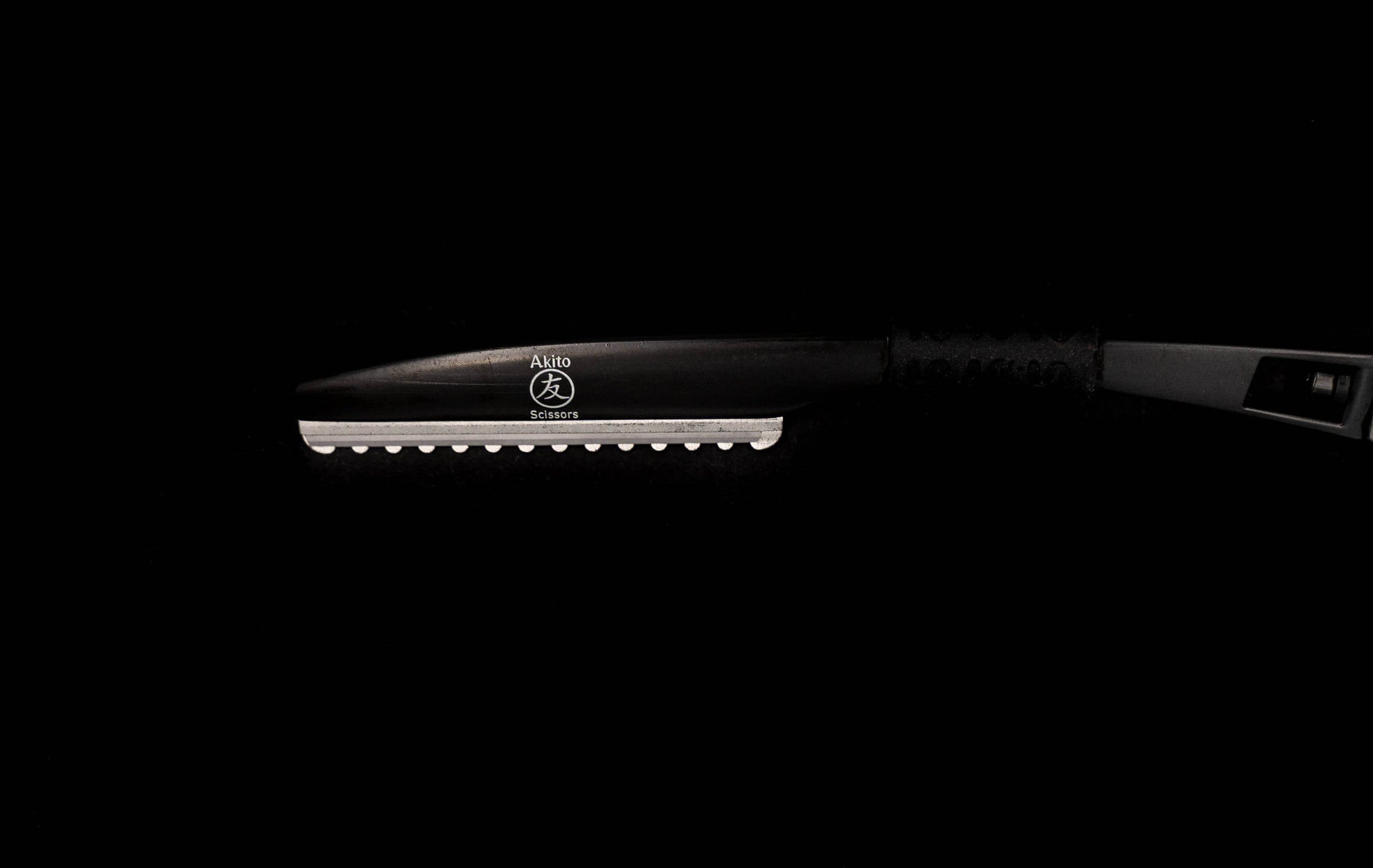 Akito Black Swivel Hair Cutting Razor