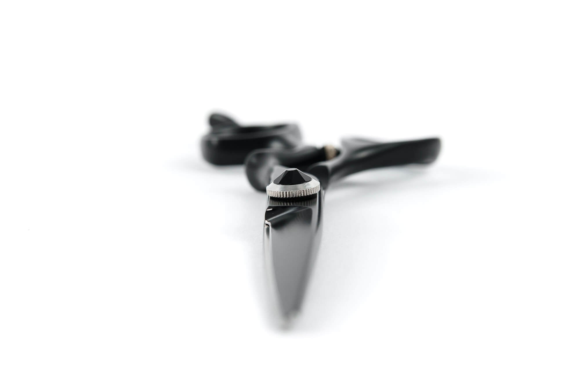 X-8 Black 6.0 shears tension system front